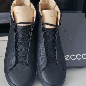 Almost New: Ecco KinHin Black High Top Sneakers Size EU 41